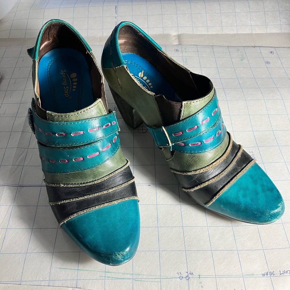 Spring Step L’Artste Leather Bootie Shooters 38 / 7.5